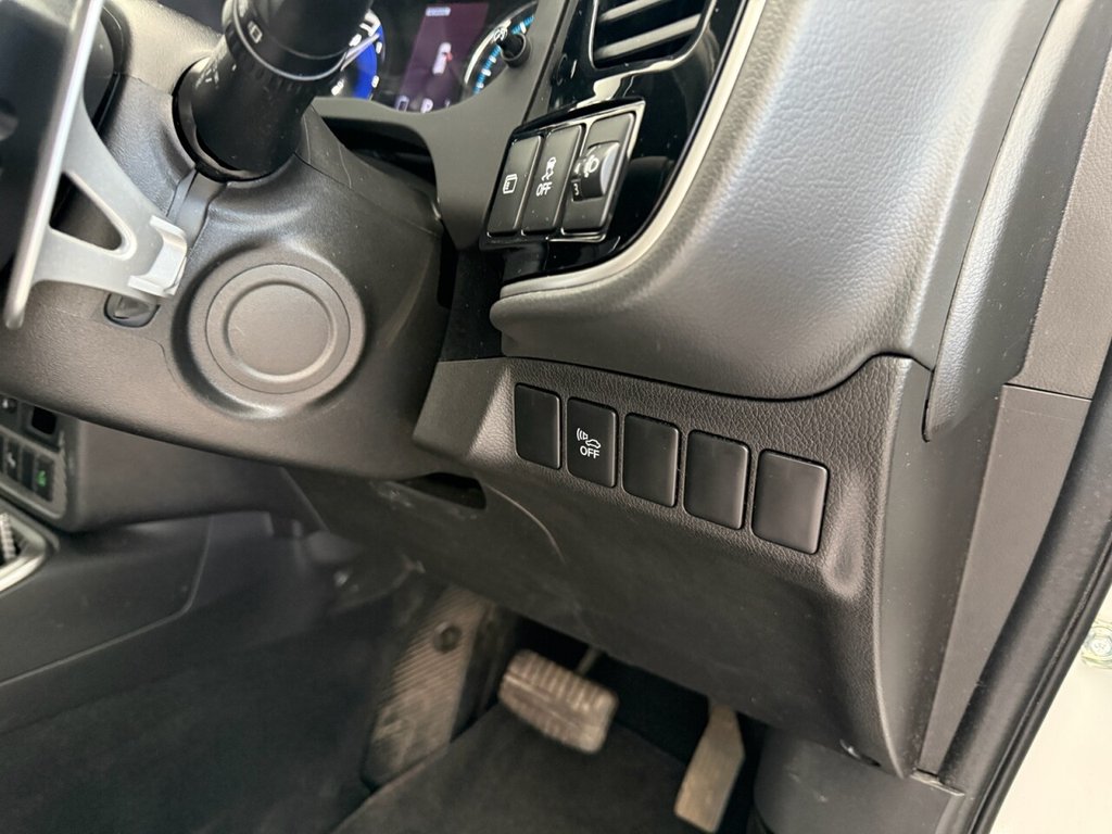 Used Mitsubishi Outlander 2020 for sale - 78134321: Photo 25