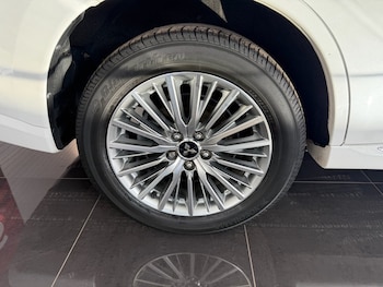 Used Mitsubishi Outlander 2020 for sale - 78134321: Photo