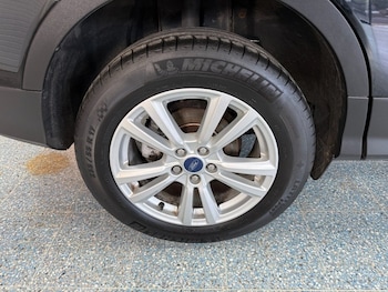 Used Ford Kuga 2019 for sale - 76776650: Photo