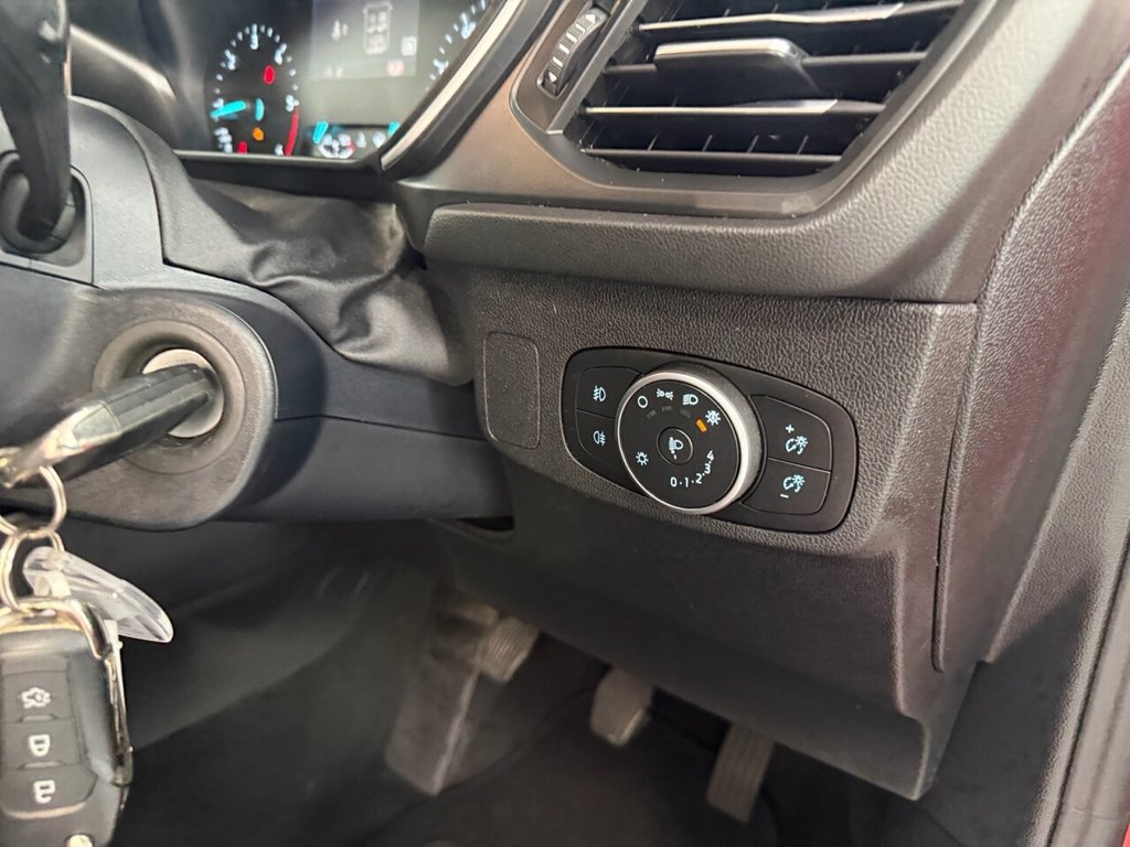 Used Ford Focus 2021 for sale - 76973603: Photo 24