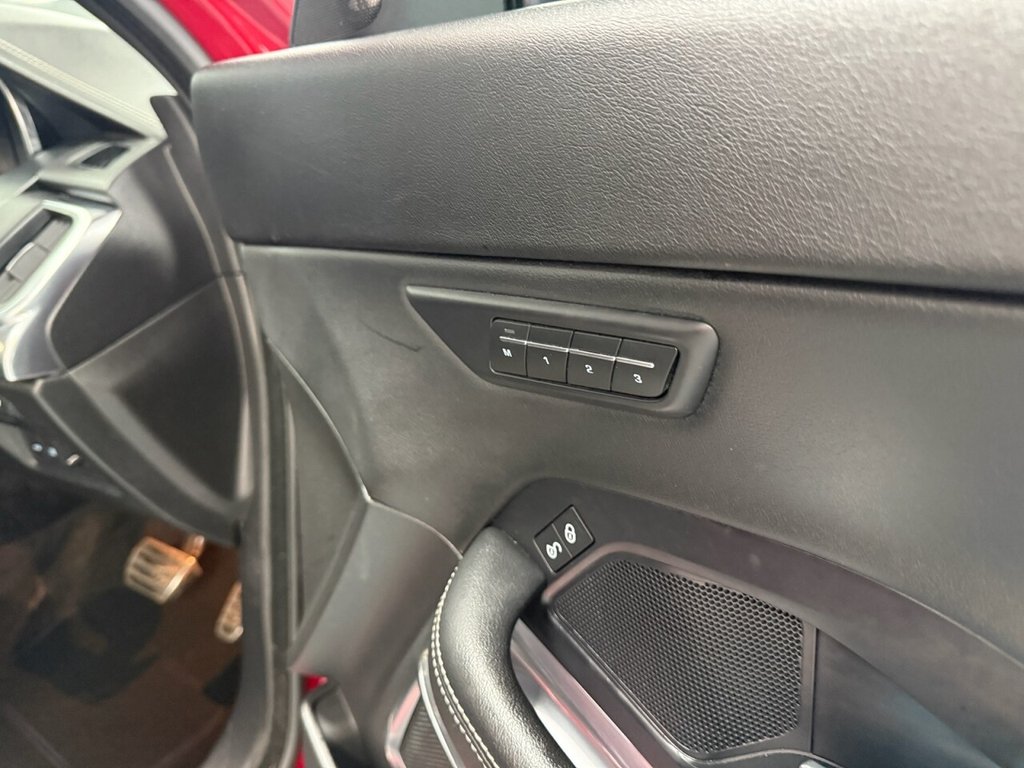 Used Mercedes-Benz GLC 2021 for sale - 77609316: Photo 30