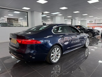 Used Jaguar XF 2018 for sale - 78414107: Photo