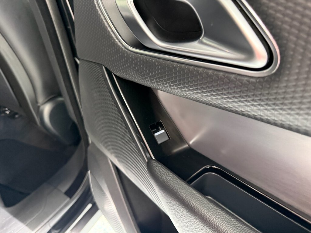 Used Land Rover Range Rover Velar 2020 for sale - 77572265: Photo 6