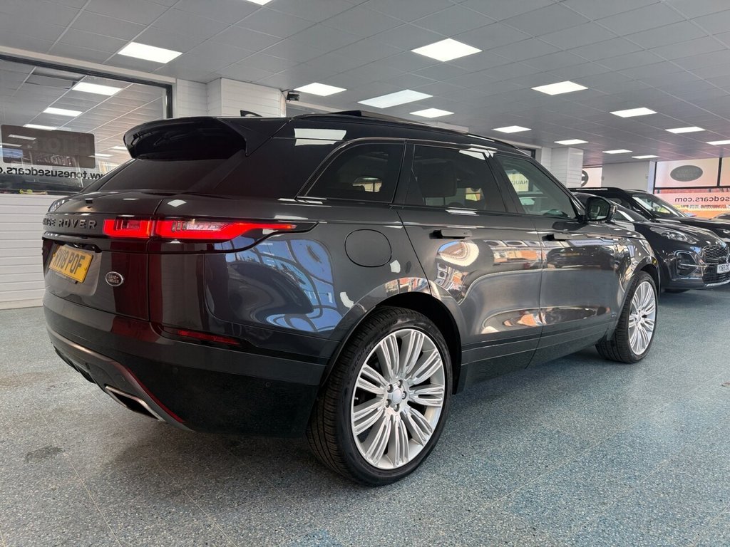 Used Land Rover Range Rover Velar 2018 for sale - 76776694: Photo 2