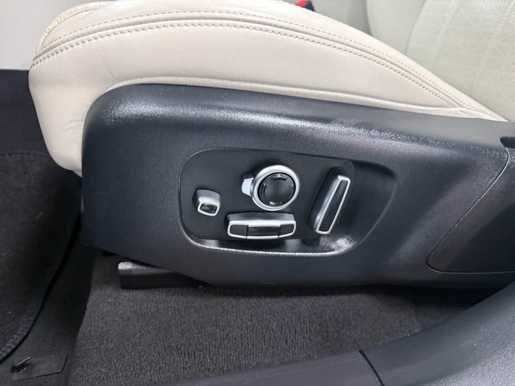 Used Land Rover Range Rover Velar 2018 for sale - 76776694: Photo 21