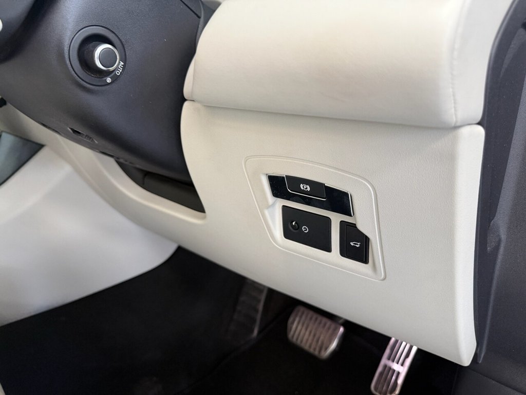 Used Land Rover Range Rover Velar 2018 for sale - 76776694: Photo 37