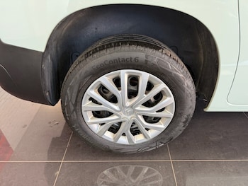 Used Citroen Berlingo 2020 for sale - 79276119: Photo