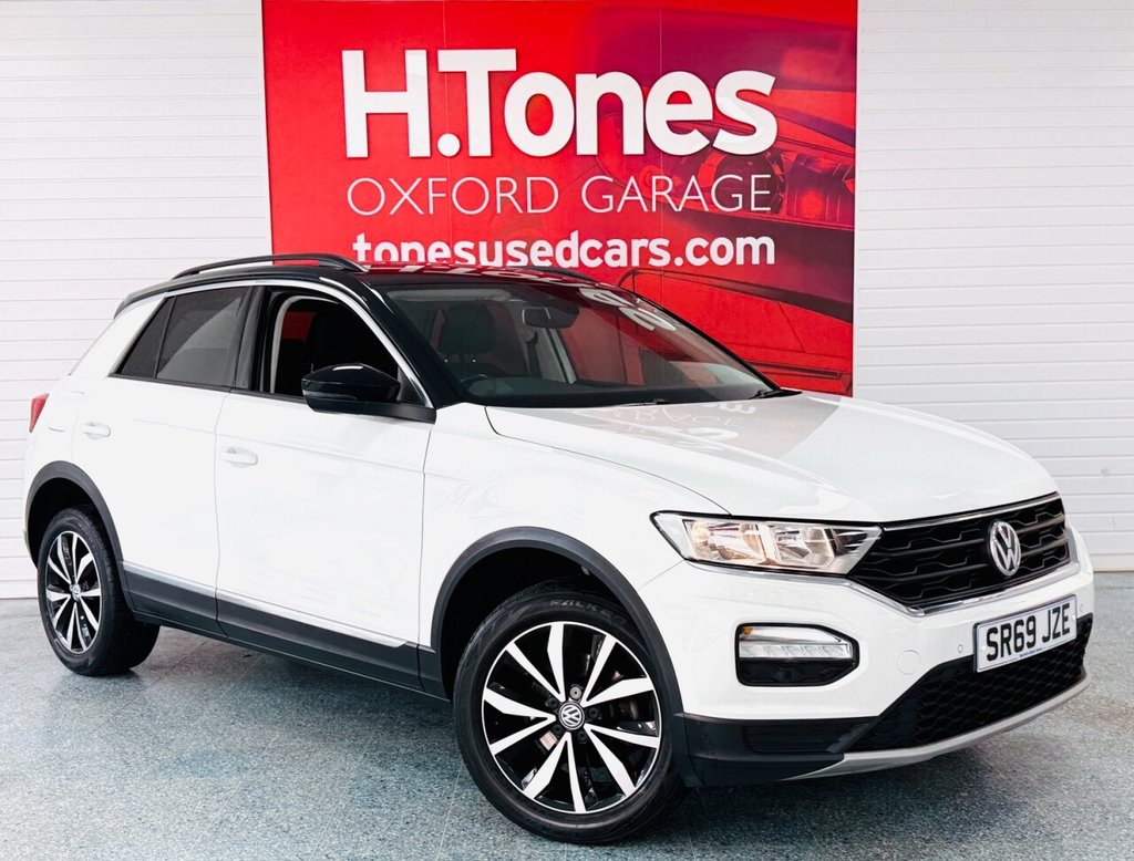 Used Volkswagen T-Roc 2019 for sale - 76776567: Photo 1