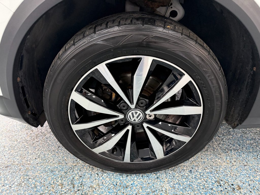 Used Volkswagen T-Roc 2019 for sale - 76776567: Photo 19