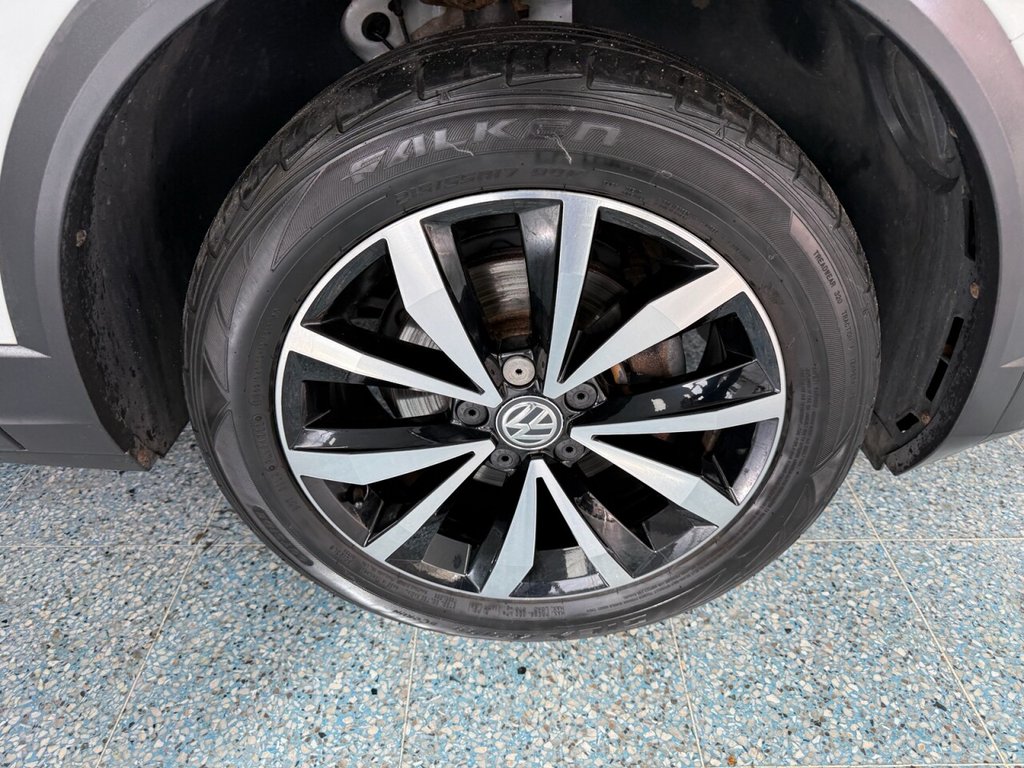 Used Volkswagen T-Roc 2019 for sale - 76776567: Photo 22