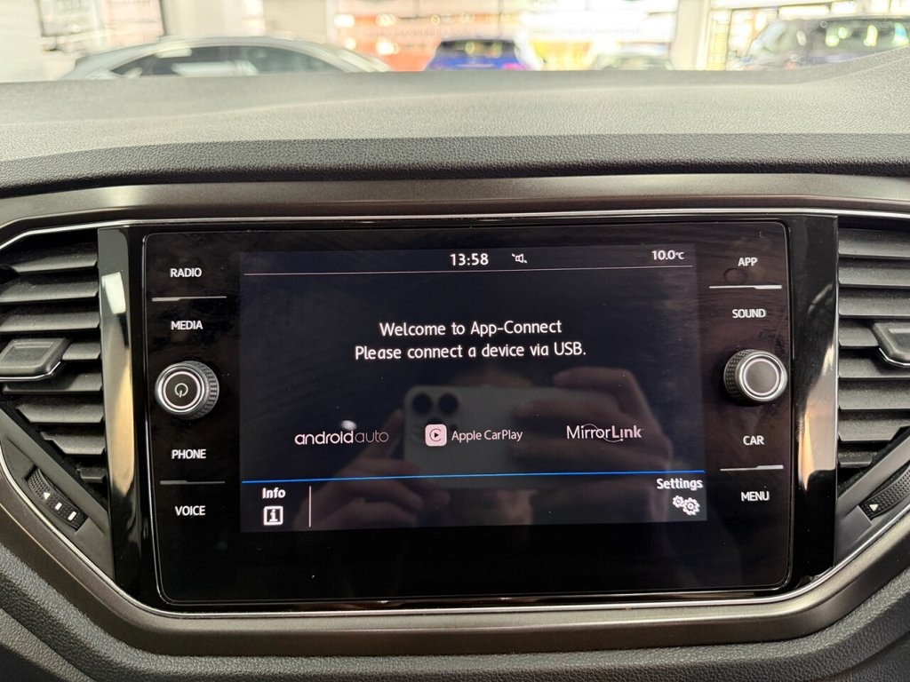 Used Volkswagen T-Roc 2019 for sale - 76776567: Photo 36