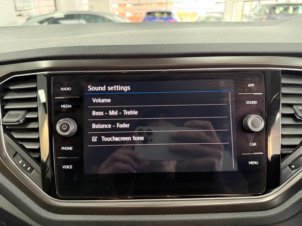 Used Volkswagen T-Roc 2019 for sale - 76776567: Photo 37