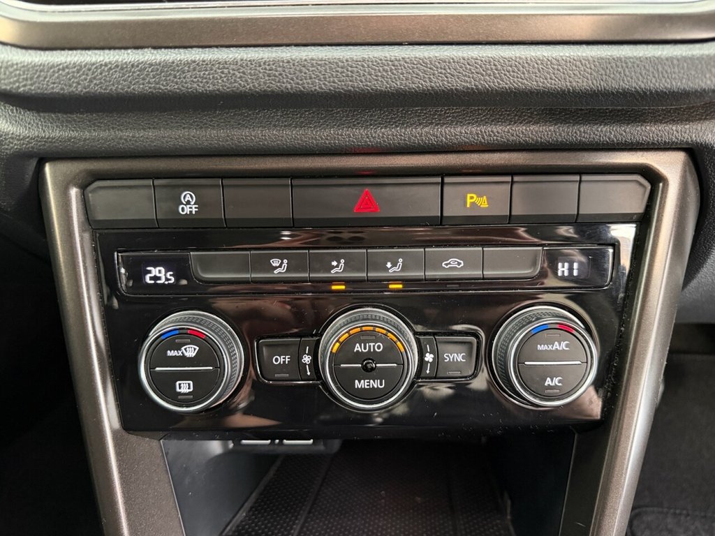 Used Volkswagen T-Roc 2019 for sale - 76776567: Photo 40