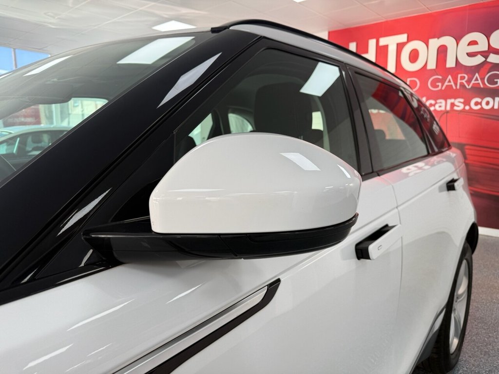 Used Land Rover Range Rover Velar 2022 for sale - 76776588: Photo 16