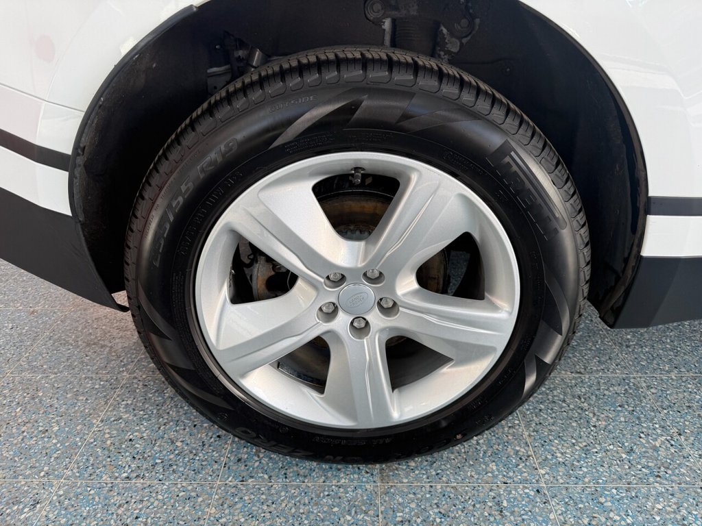 Used Land Rover Range Rover Velar 2022 for sale - 76776588: Photo 3