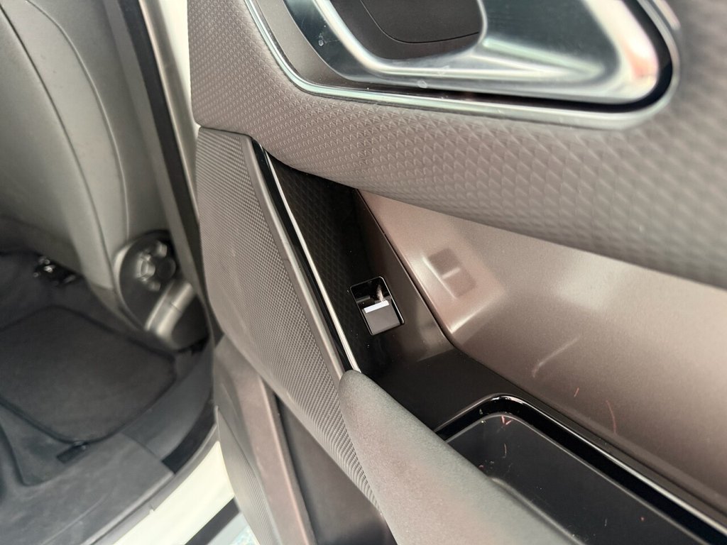 Used Land Rover Range Rover Velar 2022 for sale - 76776588: Photo 6