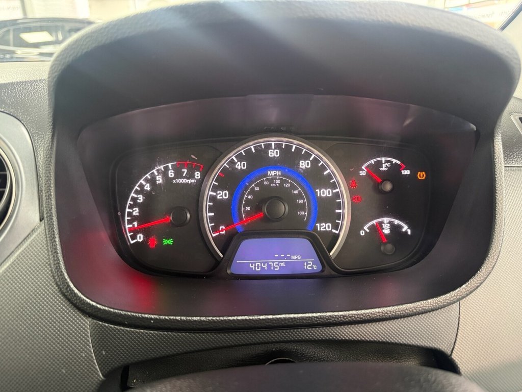 Used Hyundai i10 2019 for sale - 77436528: Photo 29