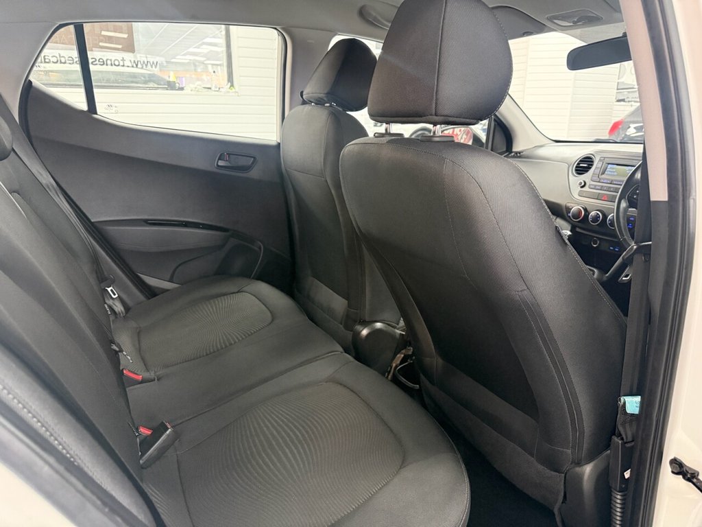 Used Hyundai i10 2019 for sale - 77436528: Photo 3