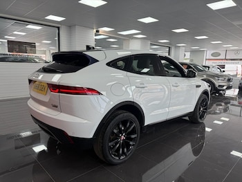 Used Jaguar E-Pace 2018 for sale - 78657922: Photo