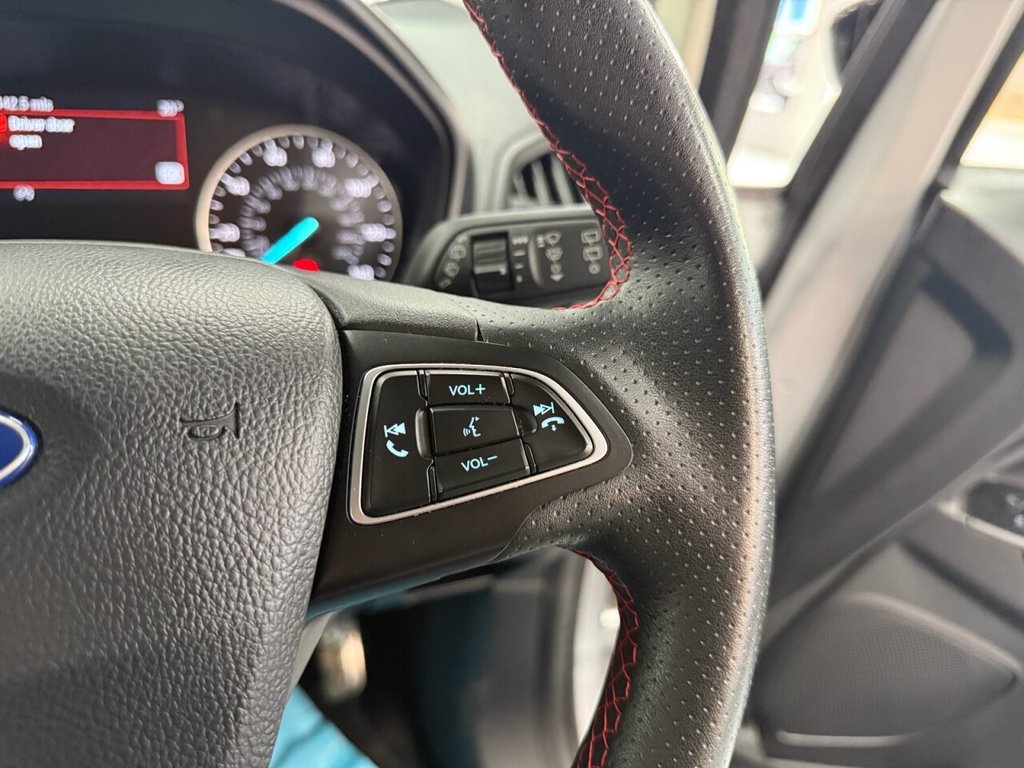 Used Ford Ecosport 2020 for sale - 76776618: Photo 30