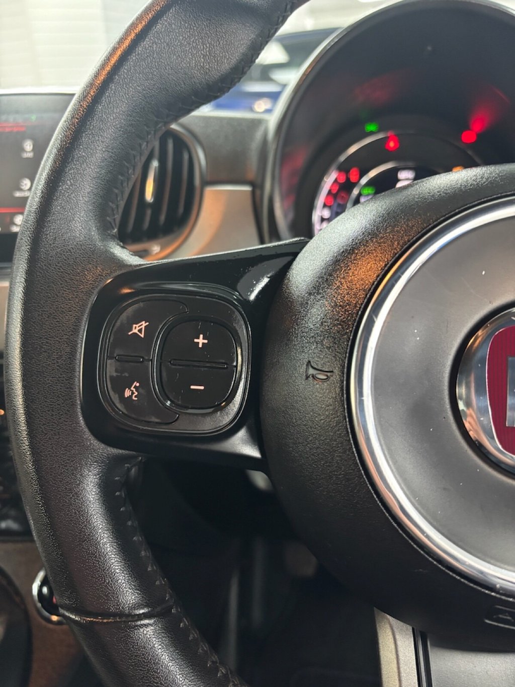 Used Fiat 500 2017 for sale - 77250091: Photo 40