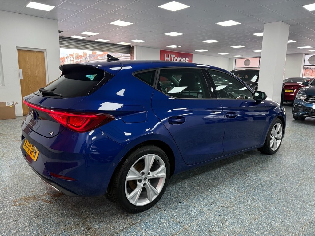 Used SEAT Leon 2020 for sale - 77667131: Photo 2