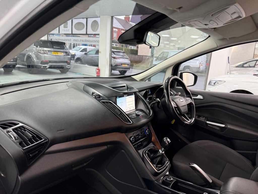 Used Ford Grand C-Max 2018 for sale - 76986251: Photo 14