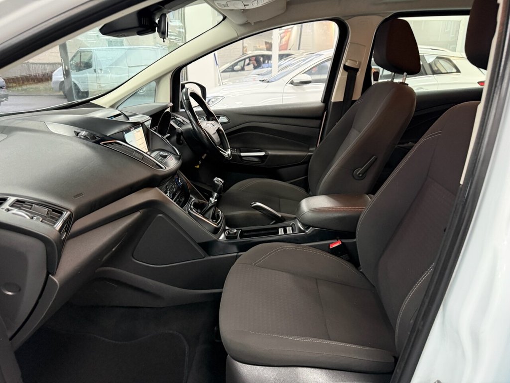 Used Ford Grand C-Max 2018 for sale - 76986251: Photo 15