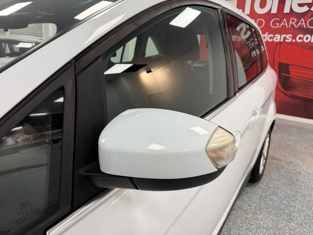 Used Ford Grand C-Max 2018 for sale - 76986251: Photo 16