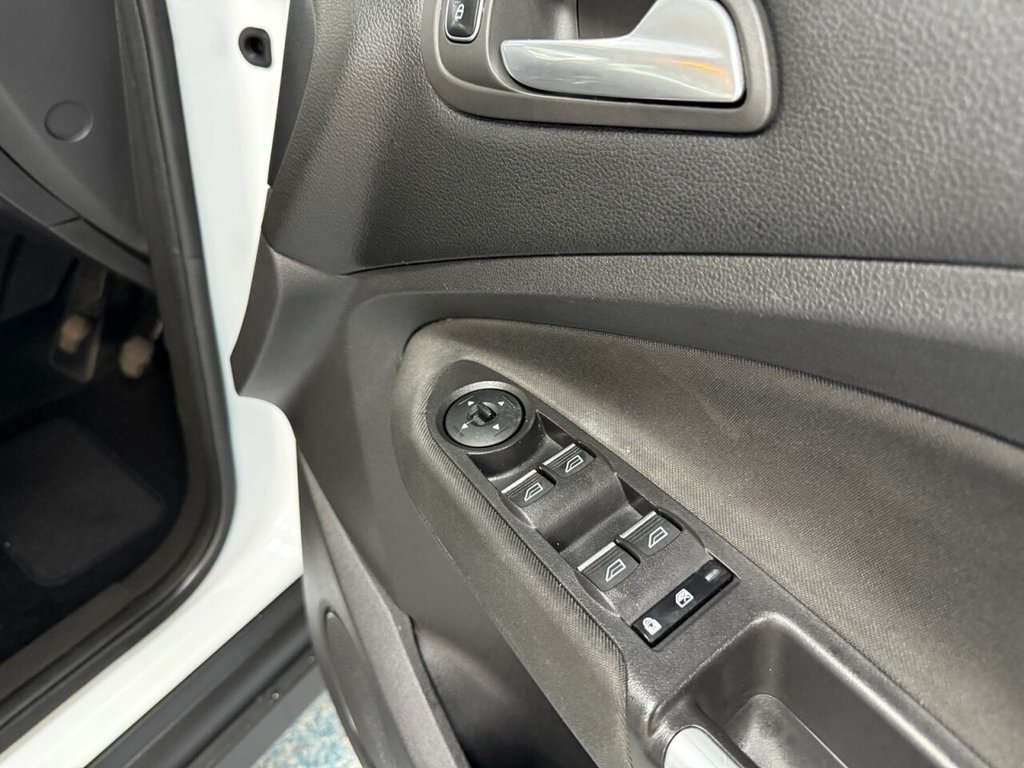 Used Ford Grand C-Max 2018 for sale - 76986251: Photo 22