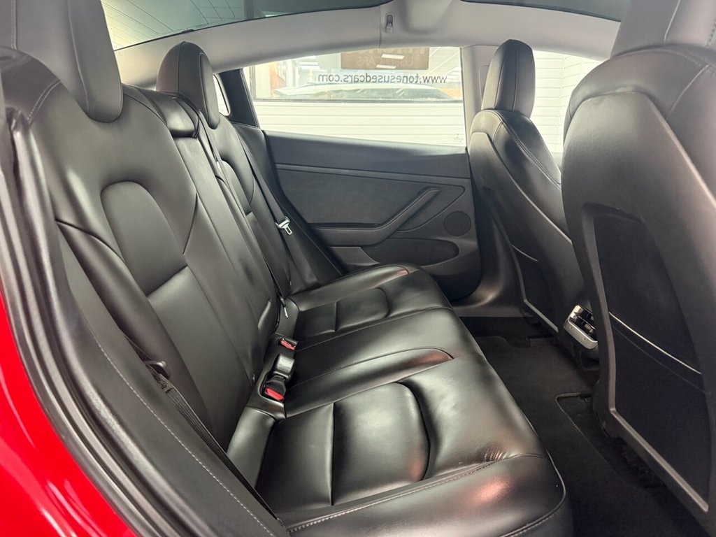 Used Tesla Model 3 2021 for sale - 76776620: Photo 4
