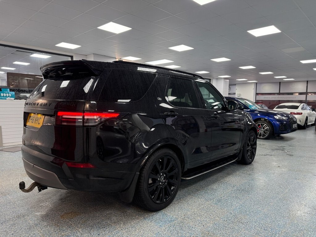 Used Land Rover Discovery 2018 for sale - 77463831: Photo 2