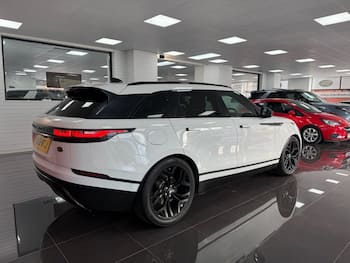 Used Land Rover Range Rover Velar 2018 for sale - 79818789: Photo
