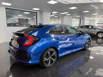 Used Honda Civic 2018 for sale - 78240798: Photo