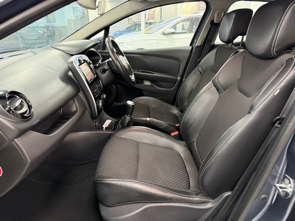 Used Renault Clio 2016 for sale - 76776597: Photo 15
