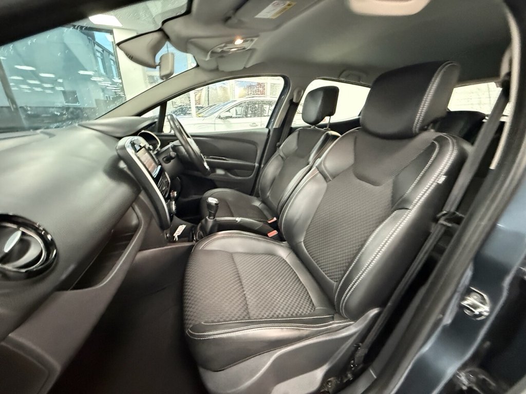Used Renault Clio 2016 for sale - 76776597: Photo 16