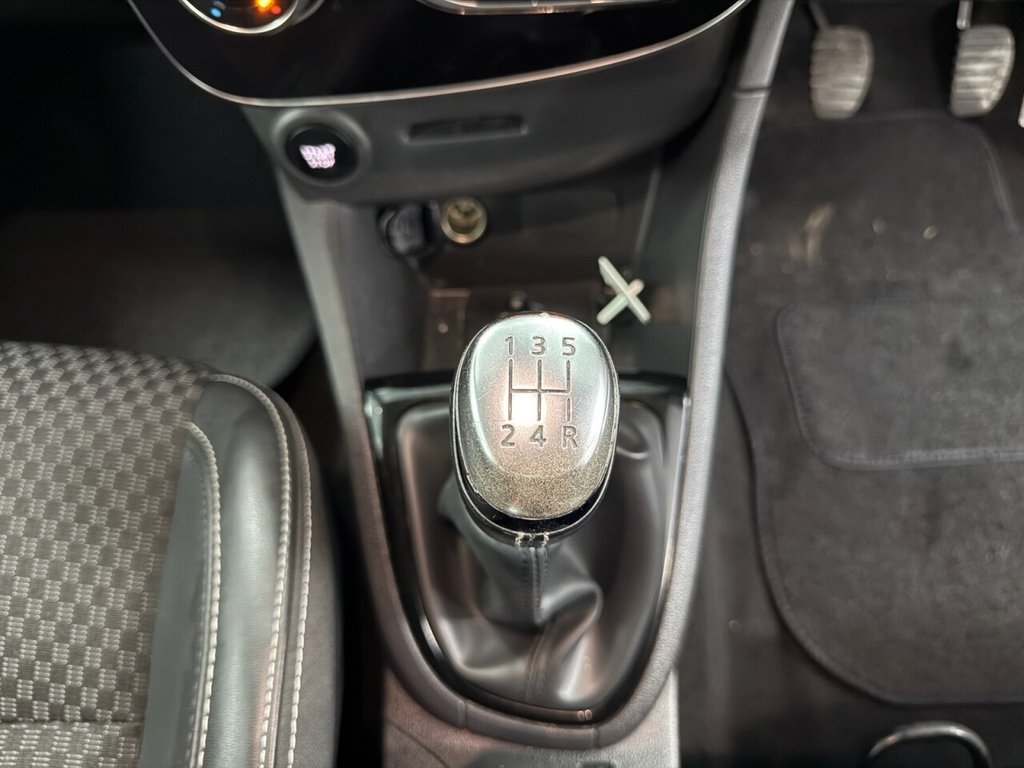 Used Renault Clio 2016 for sale - 76776597: Photo 39