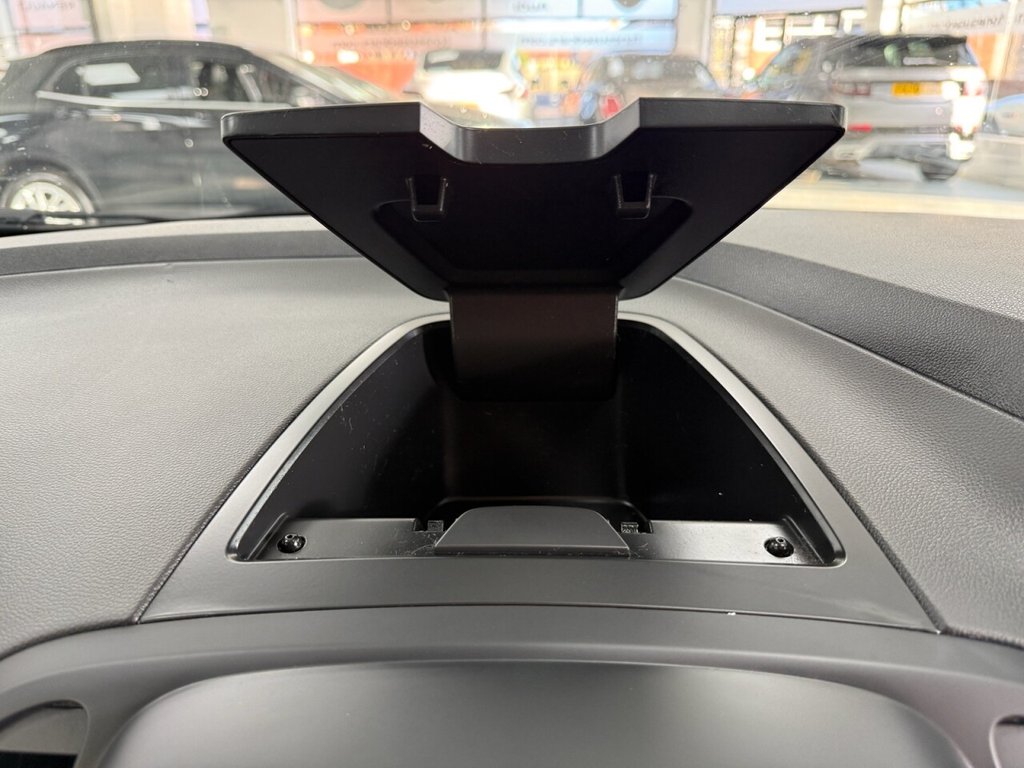 Used Renault Captur 2019 for sale - 76910303: Photo 32