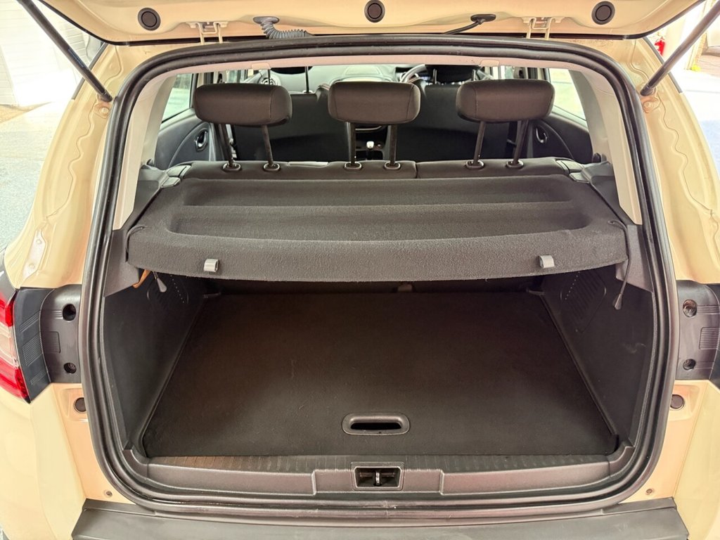 Used Renault Captur 2019 for sale - 76910303: Photo 9