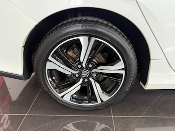 Used Honda Civic 2017 for sale - 79155441: Photo