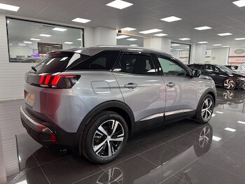 Used Peugeot 3008 2018 for sale - 78818375: Photo