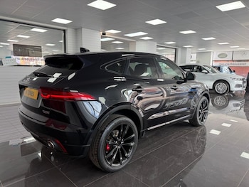 Used Jaguar E-Pace 2018 for sale - 79197324: Photo