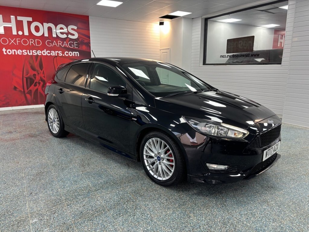 Used Ford Focus 2017 for sale - 77436532: Photo 2