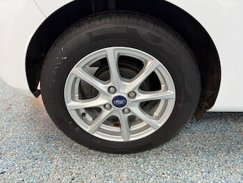 Used Ford Fiesta 2017 for sale - 78256250: Photo