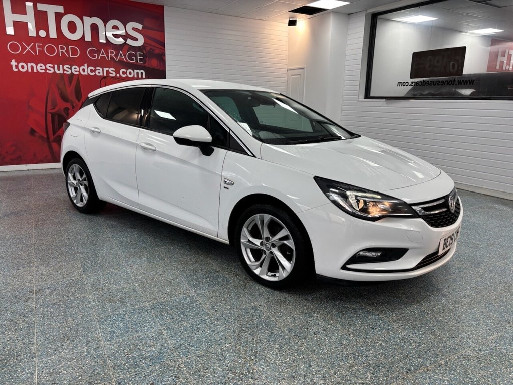 Used Vauxhall Astra 2019 for sale - 77250738: Photo 2