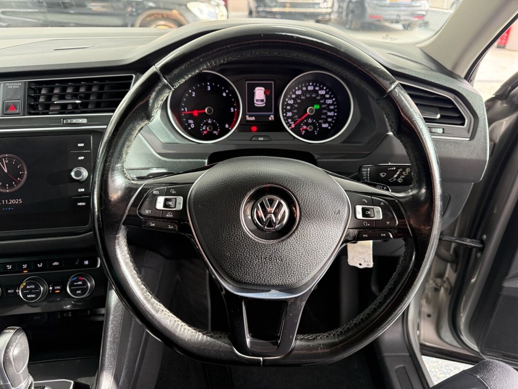 Used Volkswagen Tiguan 2017 for sale - 76776616: Photo 26