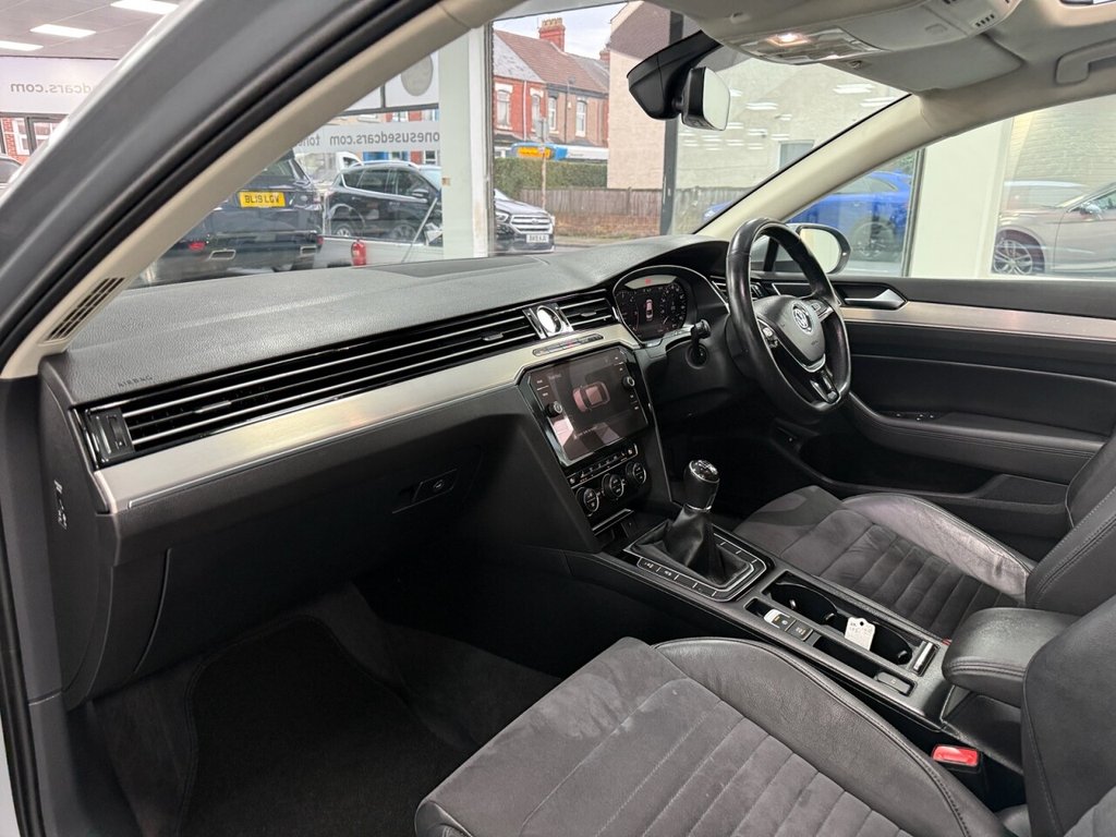 Used Volkswagen Passat 2017 for sale - 76776547: Photo 16