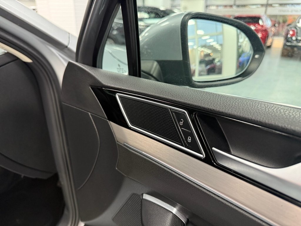 Used Volkswagen Passat 2017 for sale - 76776547: Photo 29