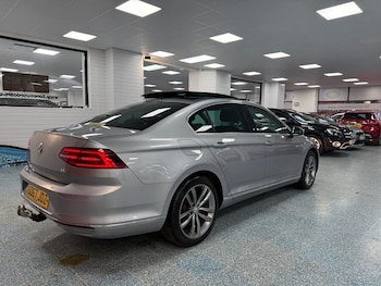 Used Volkswagen Passat 2017 for sale - 76776547: Photo