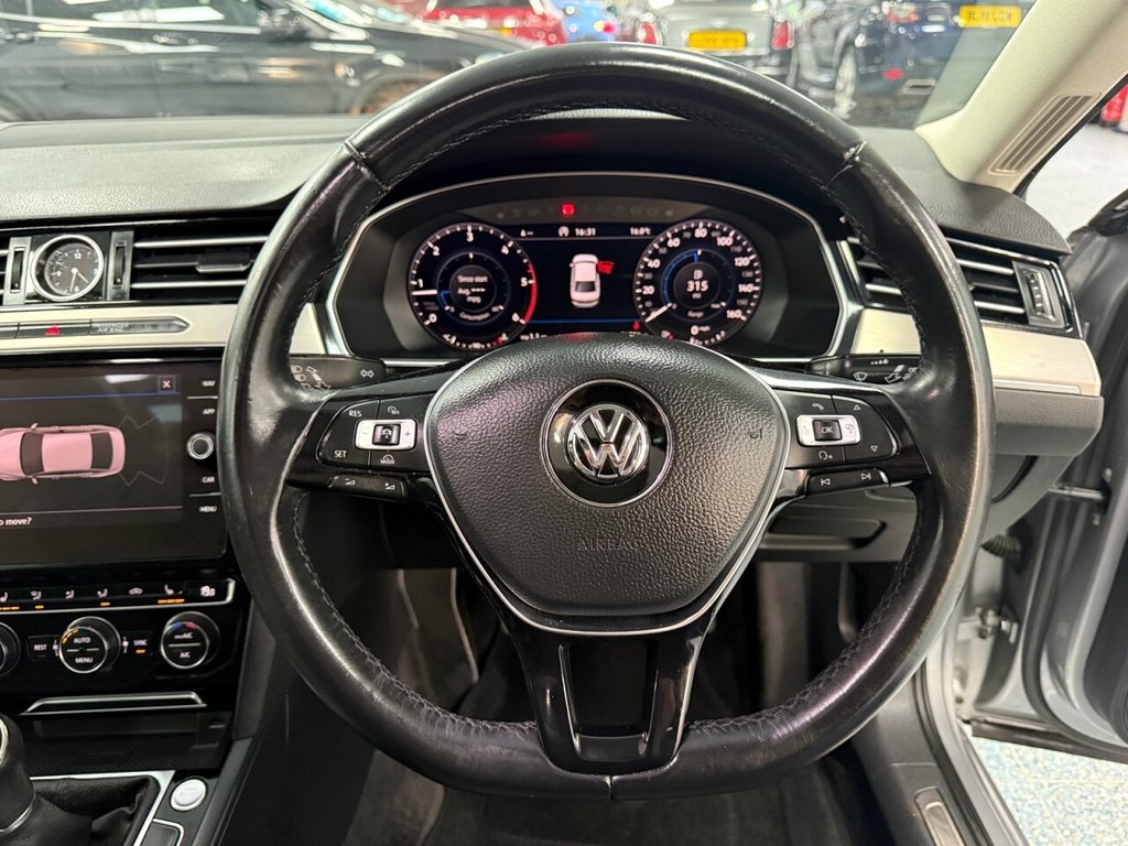 Used Volkswagen Passat 2017 for sale - 76776547: Photo 33